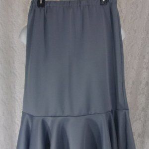 Gray Skirt Hand Couture Ruffle bottom NWOT Size 12/14